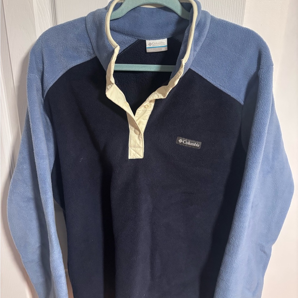 Columbia Blue and Navy Fleece Pullover